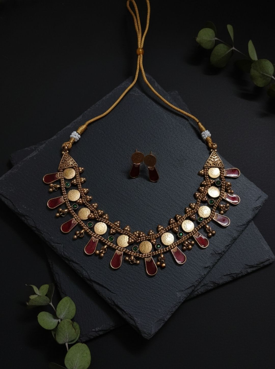 KAASU-NAGAPATTAM CHOKER NECKLACE