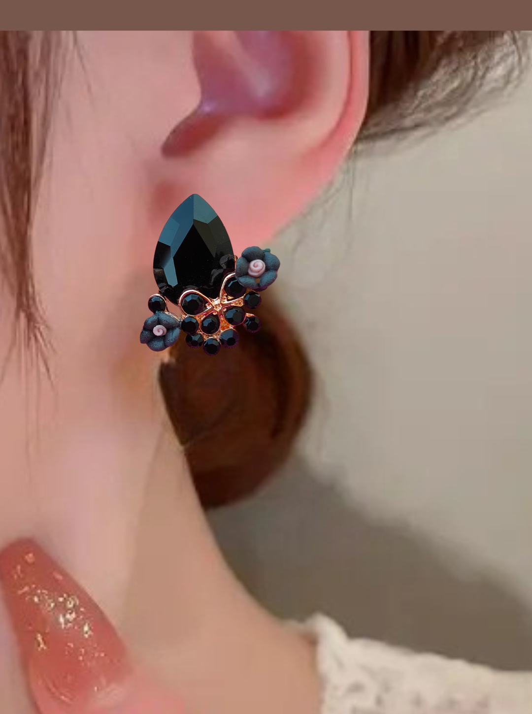 FOREST FLUTTER EARRINGS