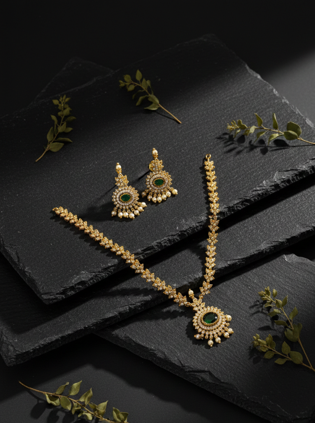 diamond gold necklace