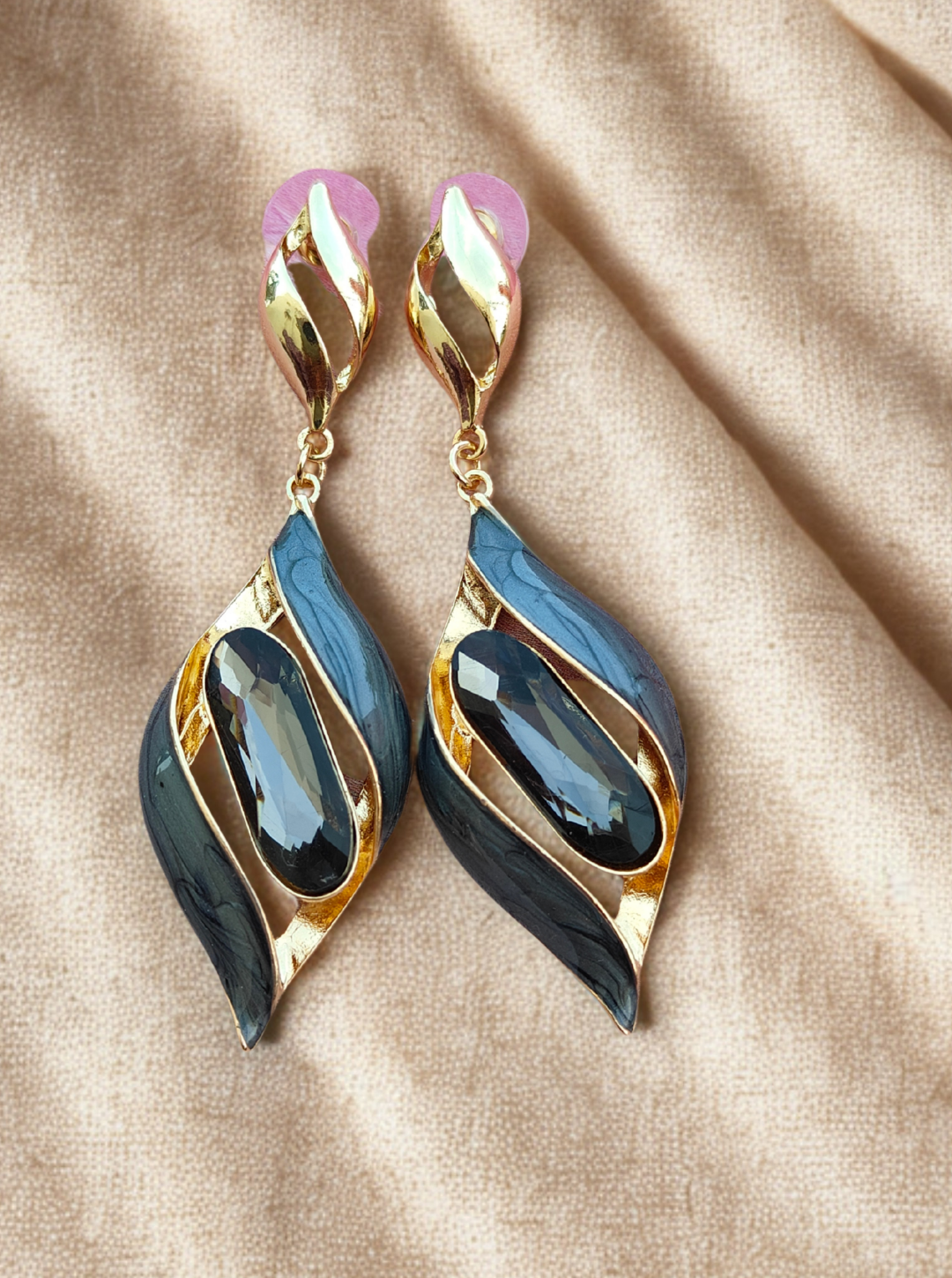 CRYSTAL DEWDROP EARRINGS