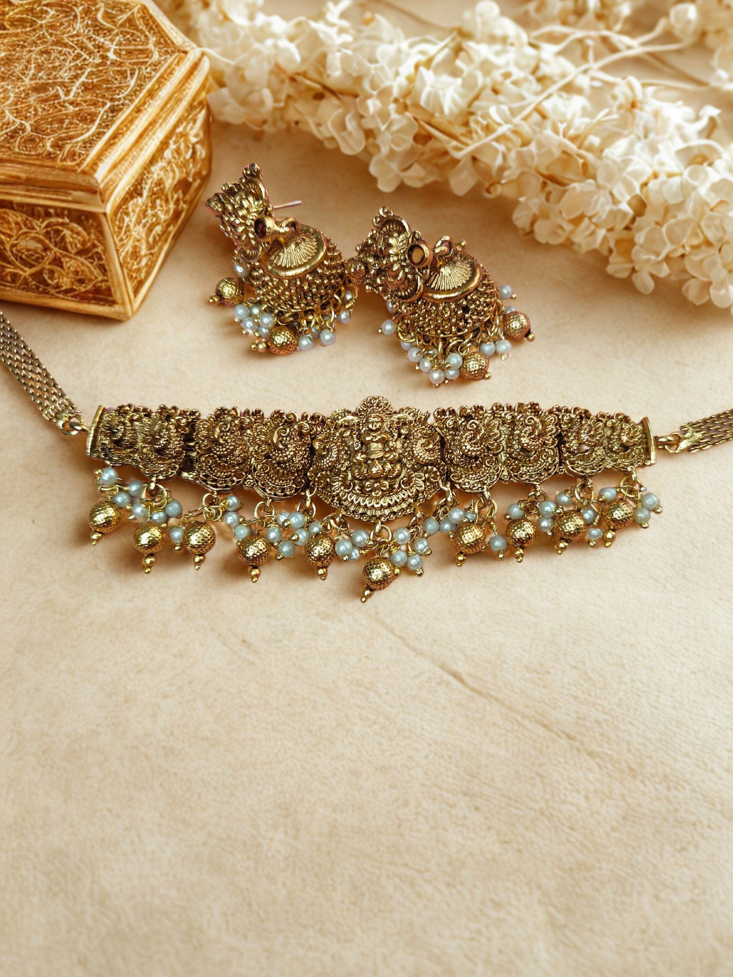 PEACOCK TEMPLE-SET NECKLACE