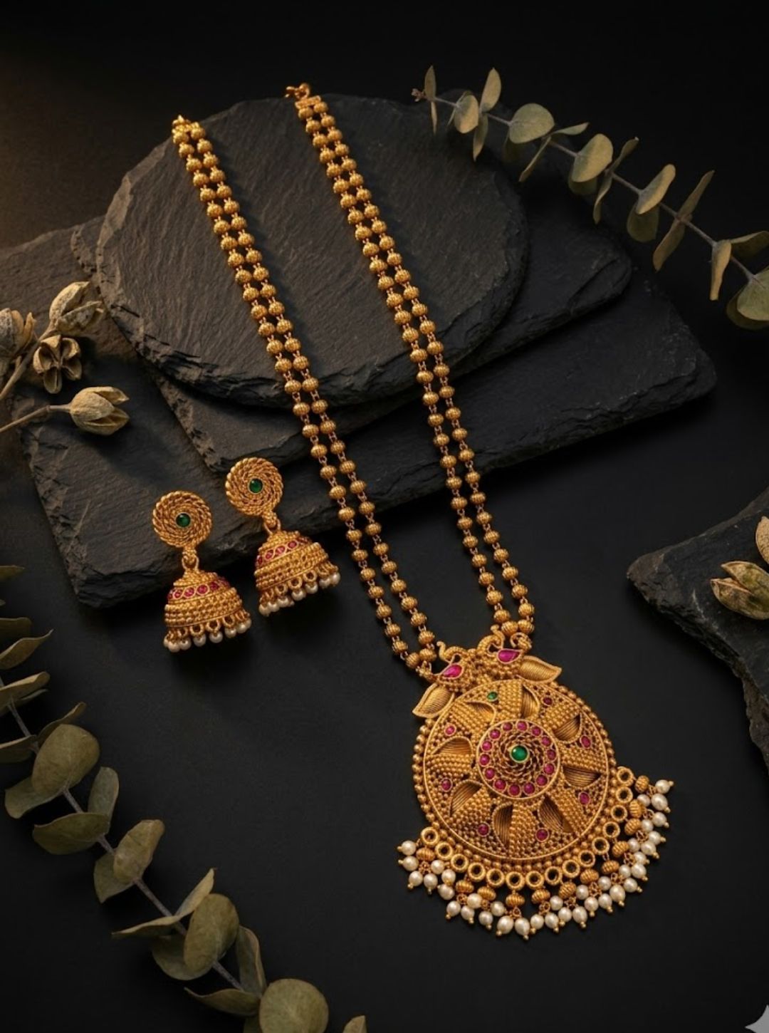 Festive ethnic jewelry set for women