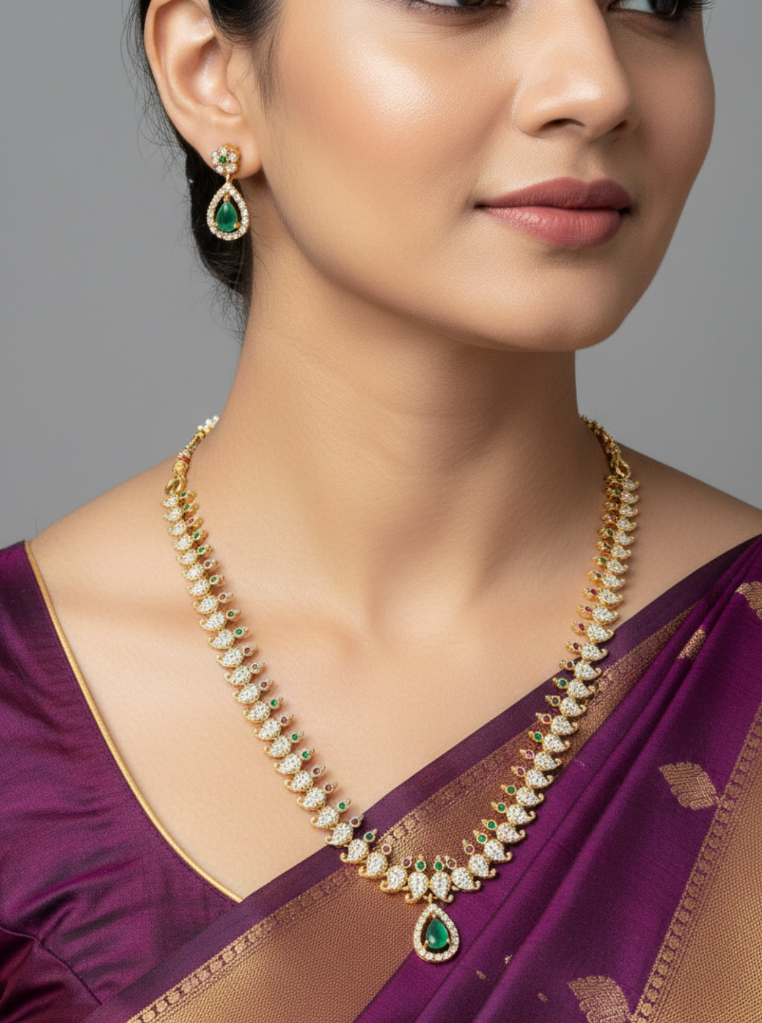 AARIKA DIAMOND-LIKE NECKLACE