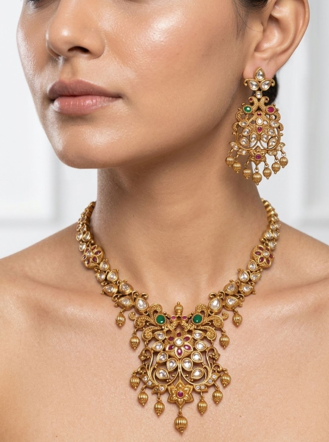 POLKI FLORAL NECKLACE