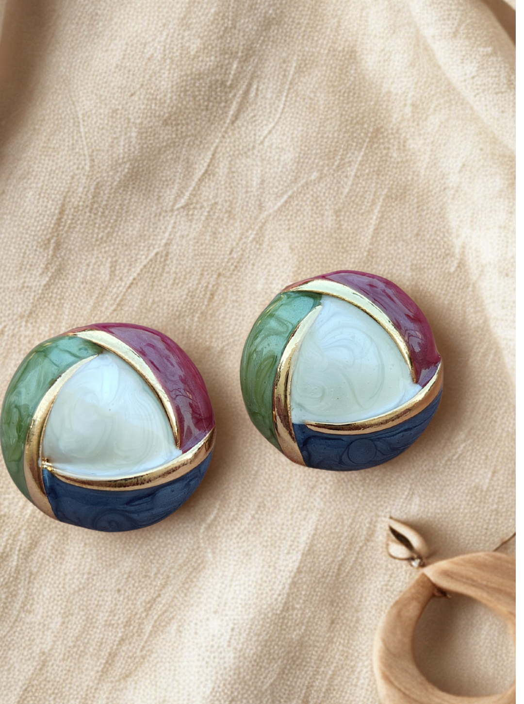 Pastel pink, green, and blue marbled stud earrings with gold dividers – Ladybreeze