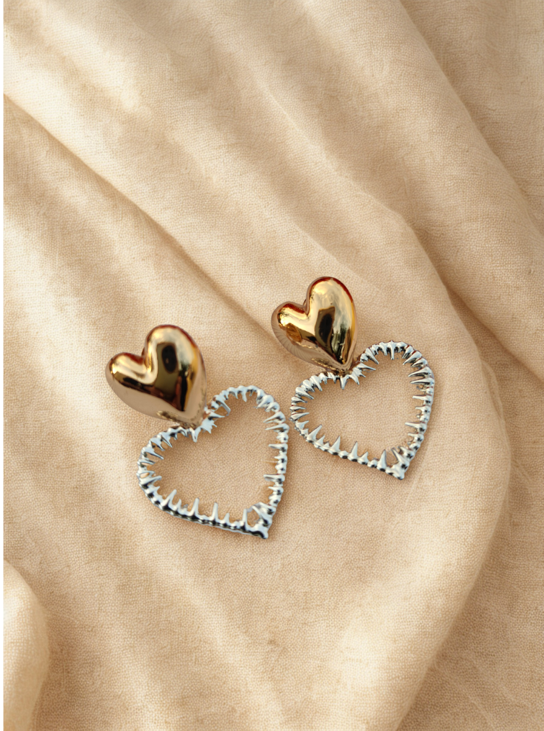 ELEGANT HEARTS EARRINGS