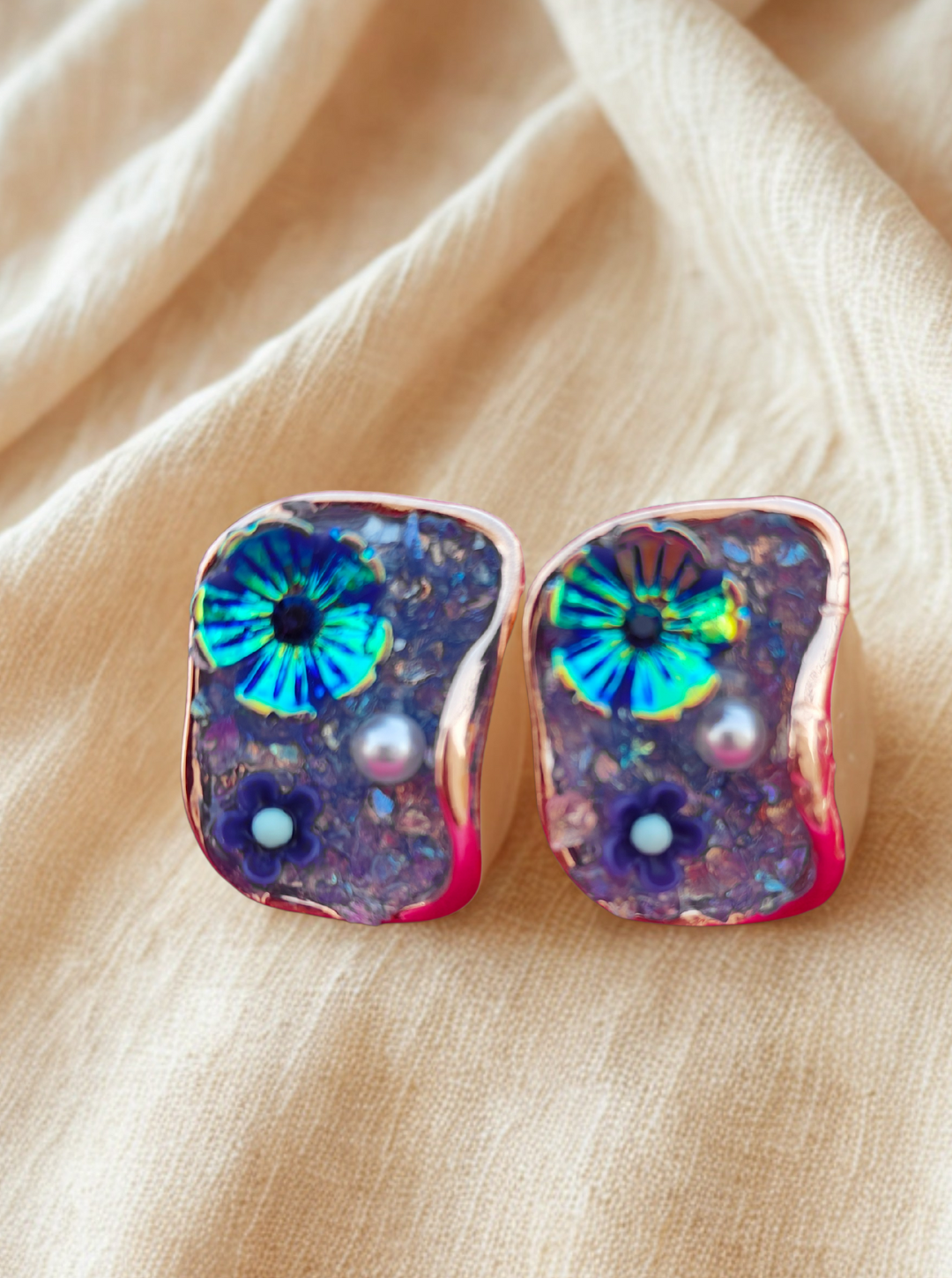 CRYSTAL POOL EARRINGS