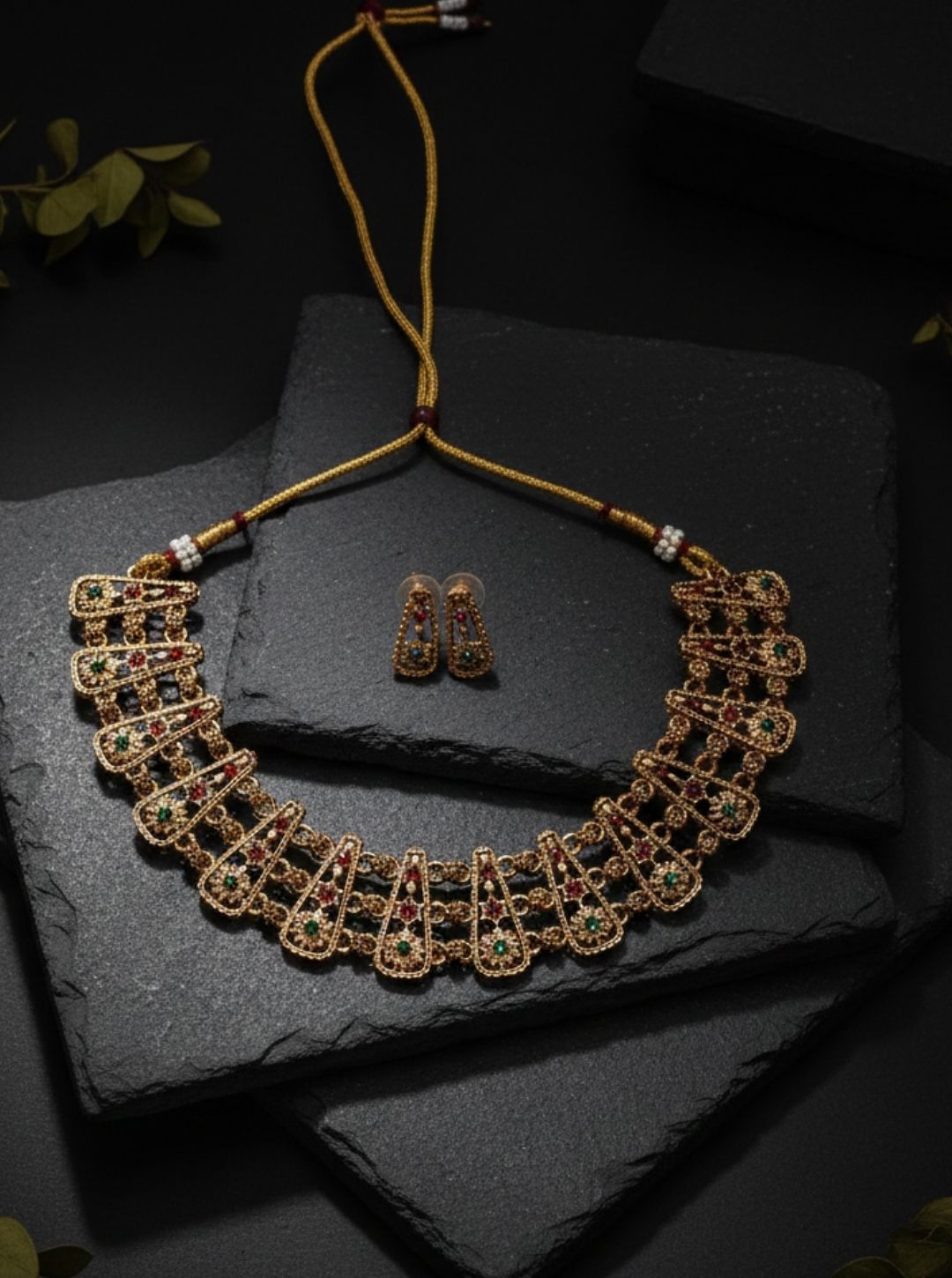 DAINTY-RUBY CHOKER NECKLACE