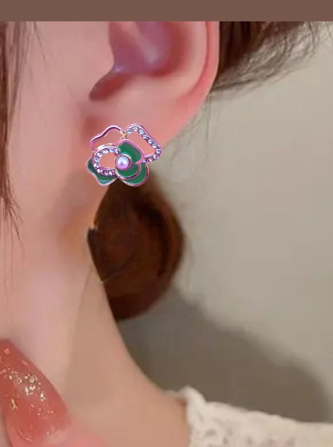 EMERALD BLOOM EARRINGS