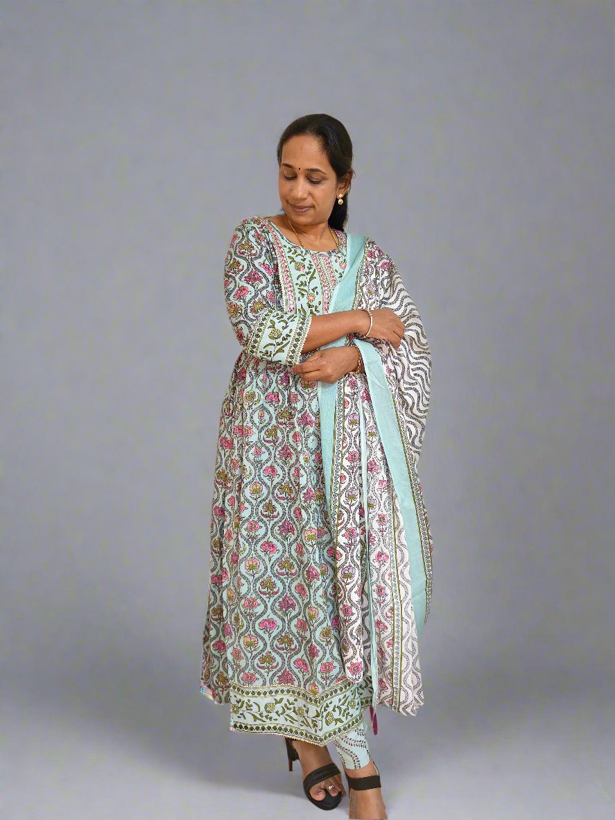 BLUE COTTON NAIRA CUT KURTI SET