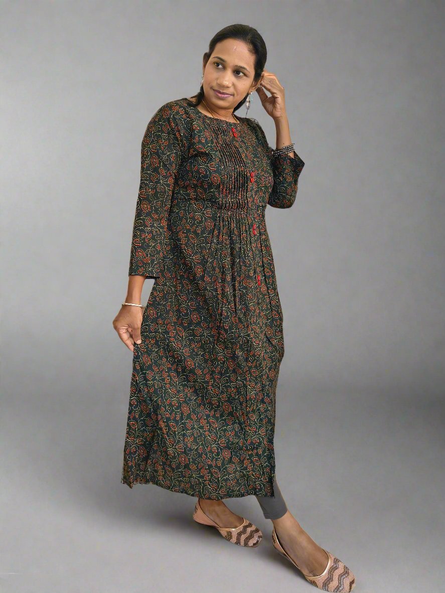 DARK GREEN PINTUCK KURTI