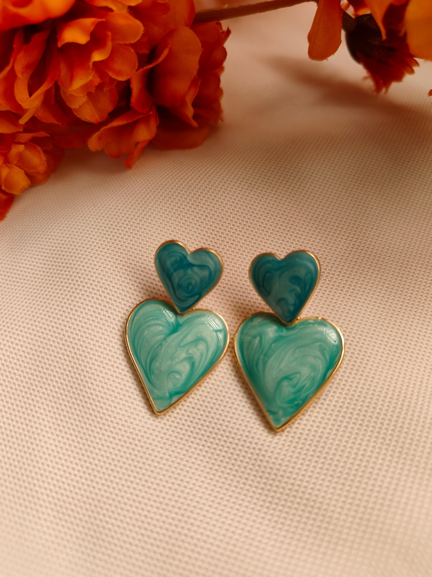 GREEN HEART EARRINGS