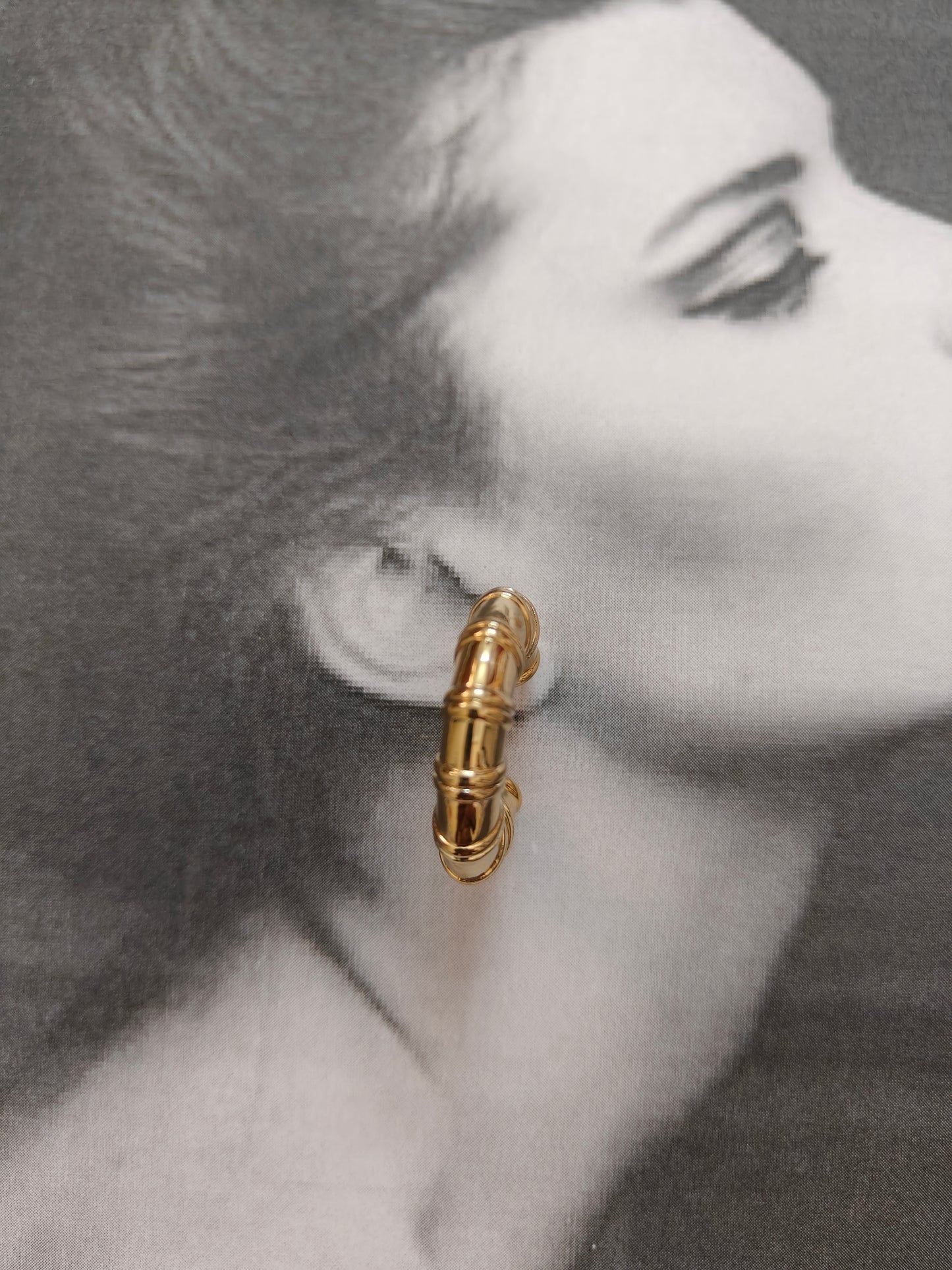 GOLDEN STEM EARRINGS