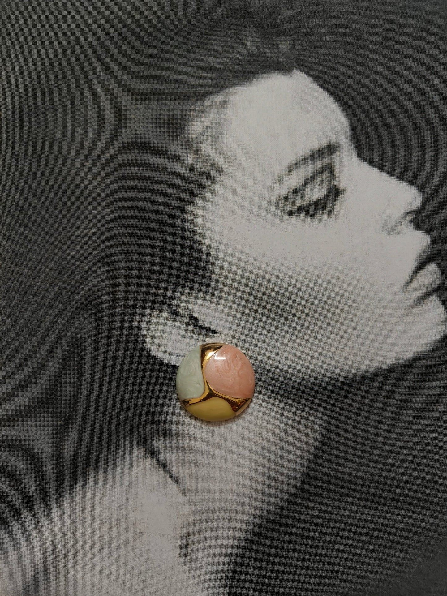 PETALTINT MINA EARRINGS