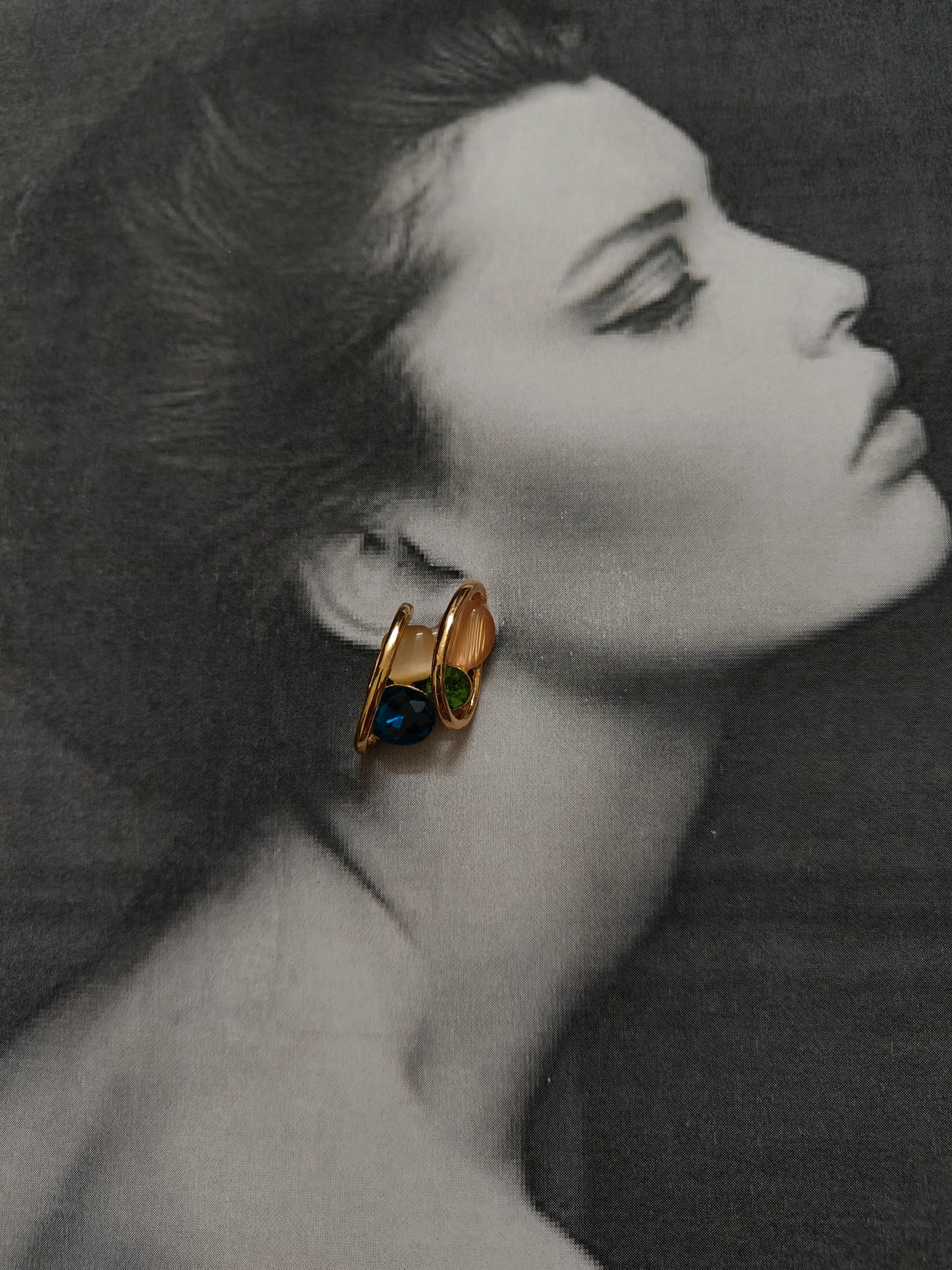 MULTICOLORED GEM RING EARRINGS