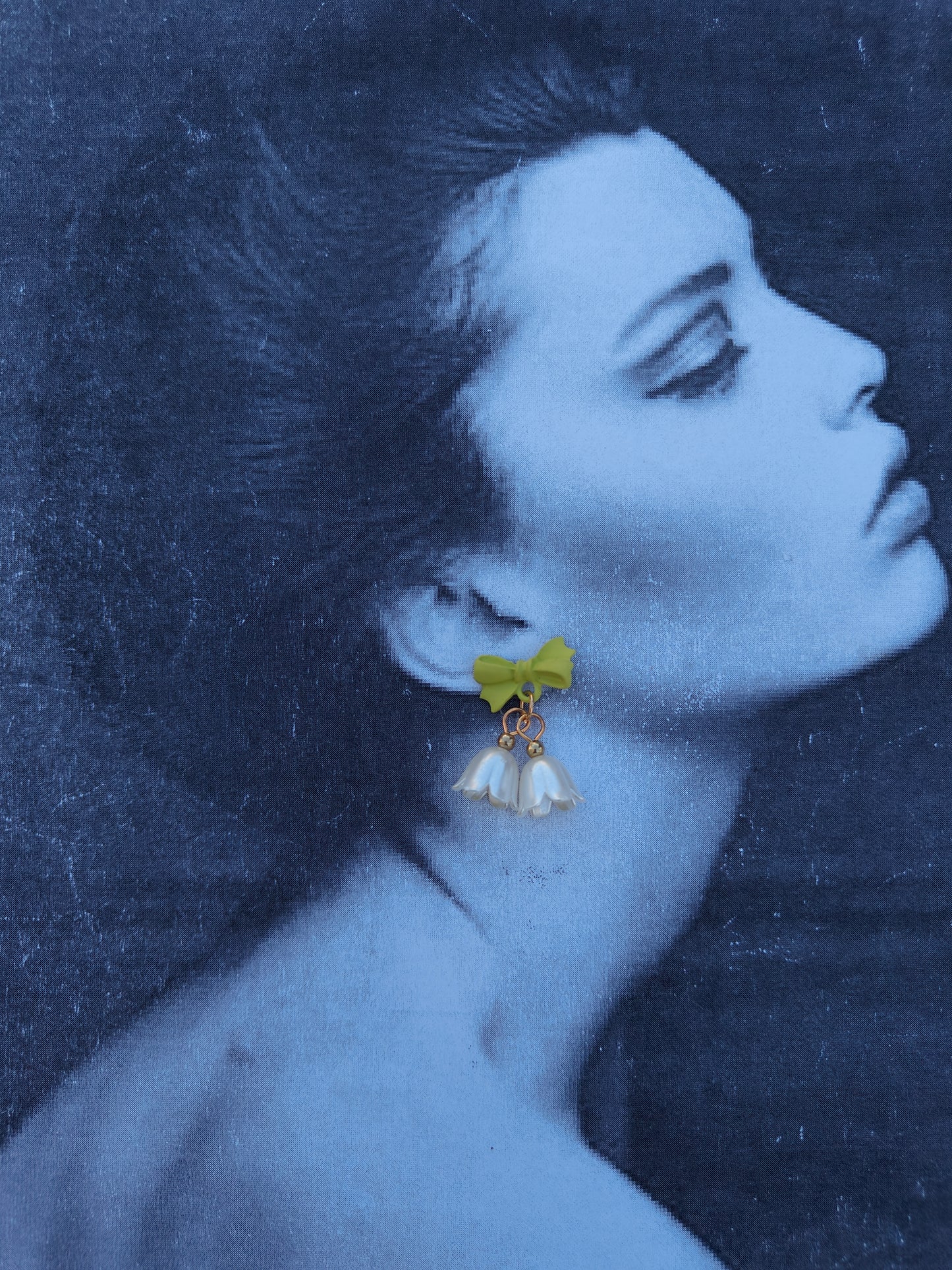 LEAFS & TULIP EARRINGS