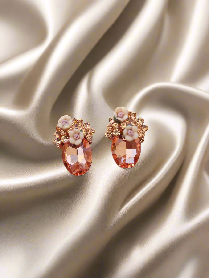 GOLDEN BLUSH EARRINGS