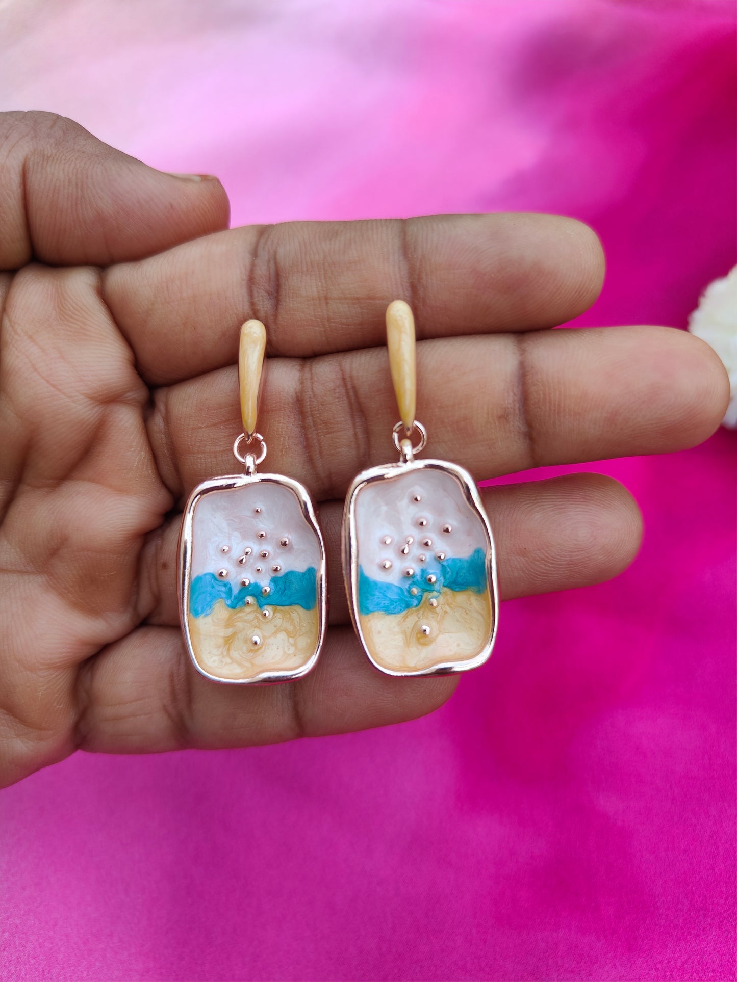 PINK HORIZON EARRINGS
