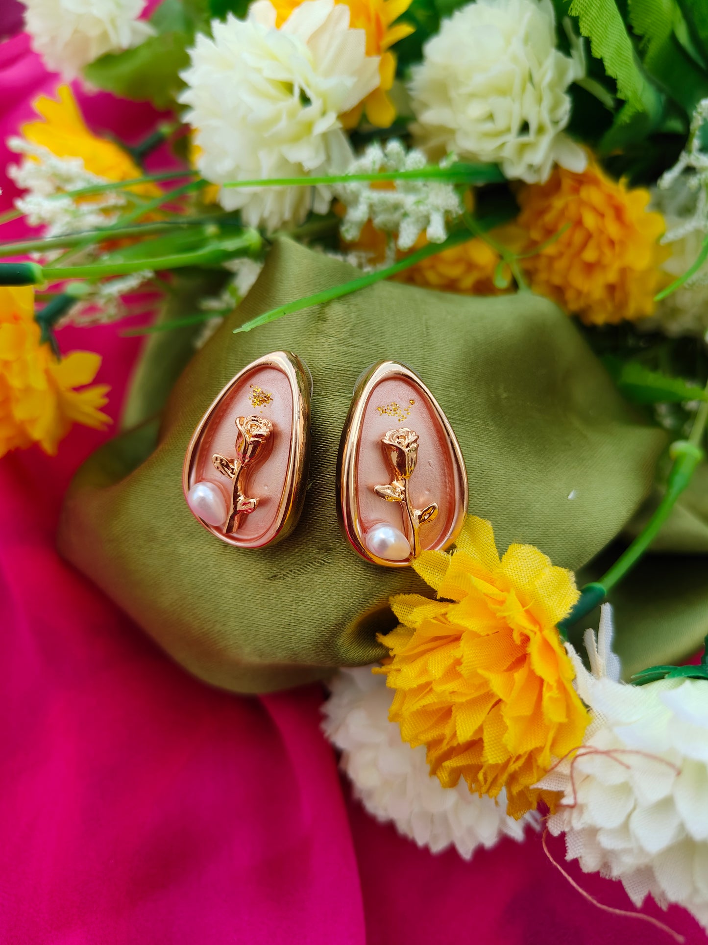 SUNSET BLOOM EARRINGS