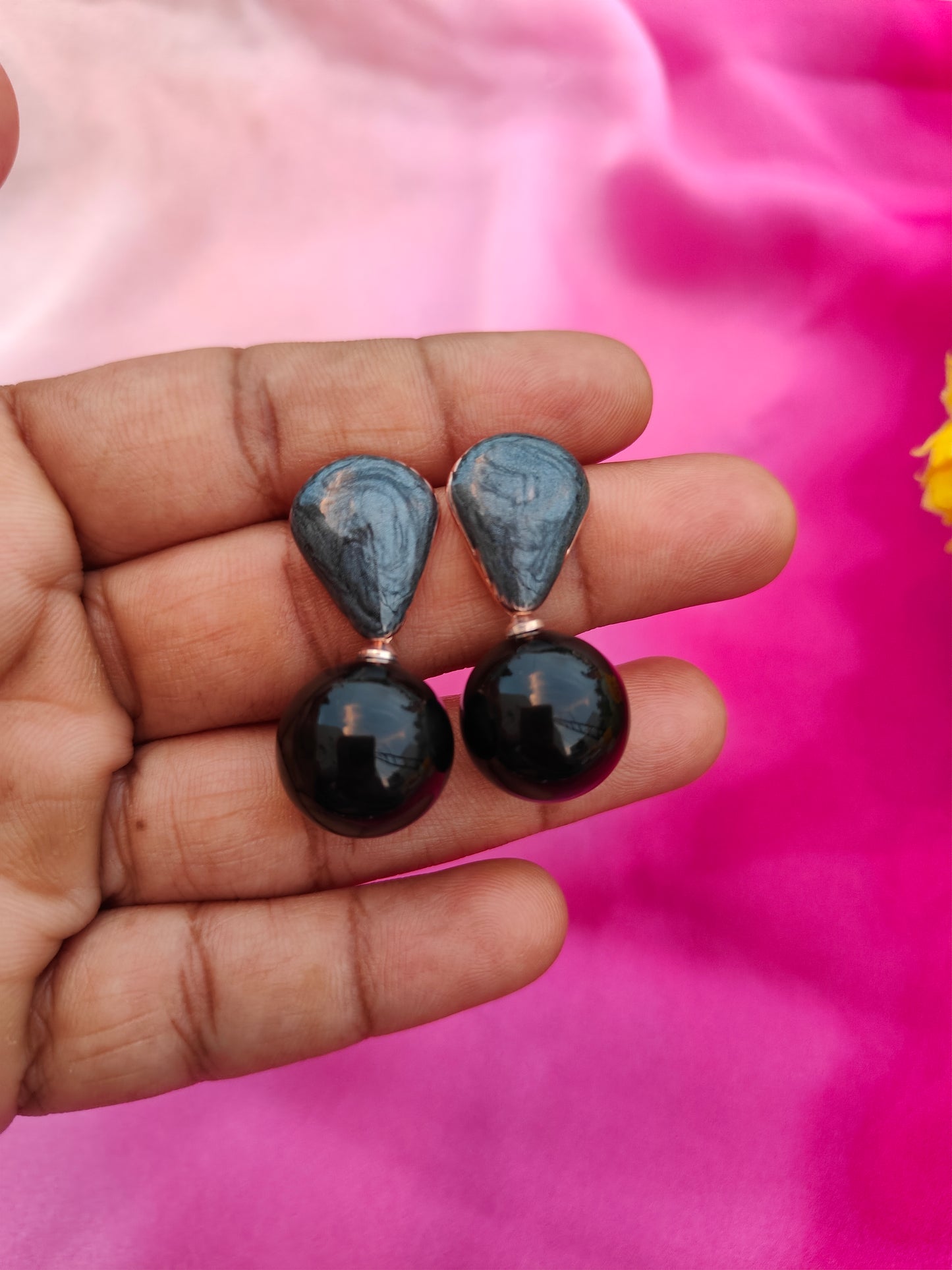 SHADOW CHARM EARRINGS