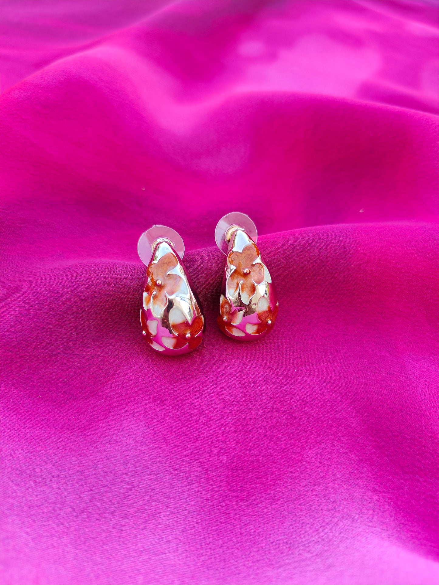 AMBER ROSE FLICKER EARRINGS