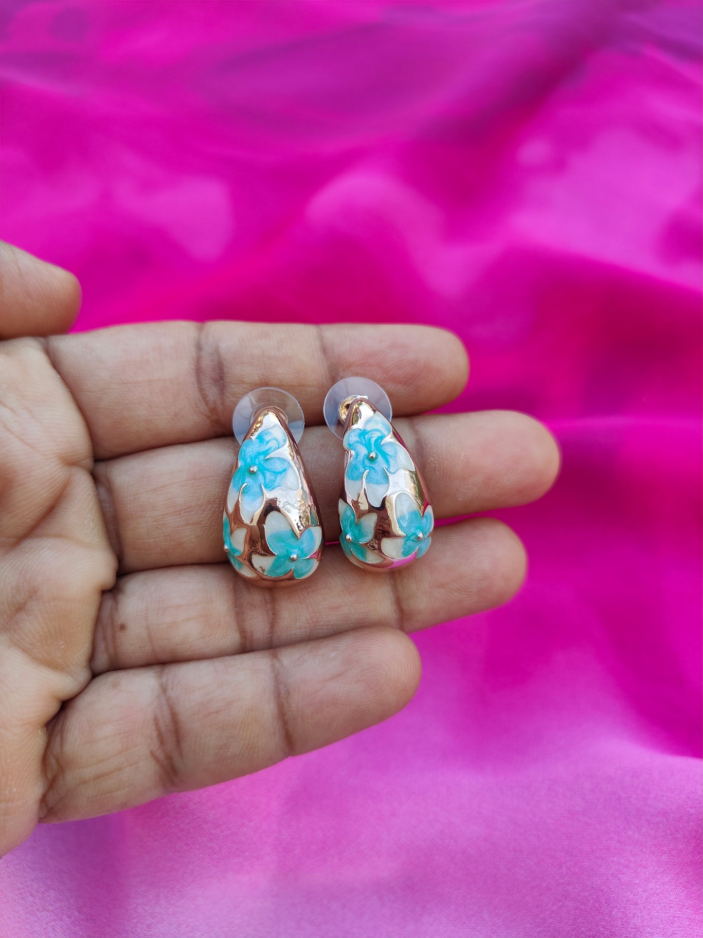 OCEAN BLUSH BLOOM EARRINGS