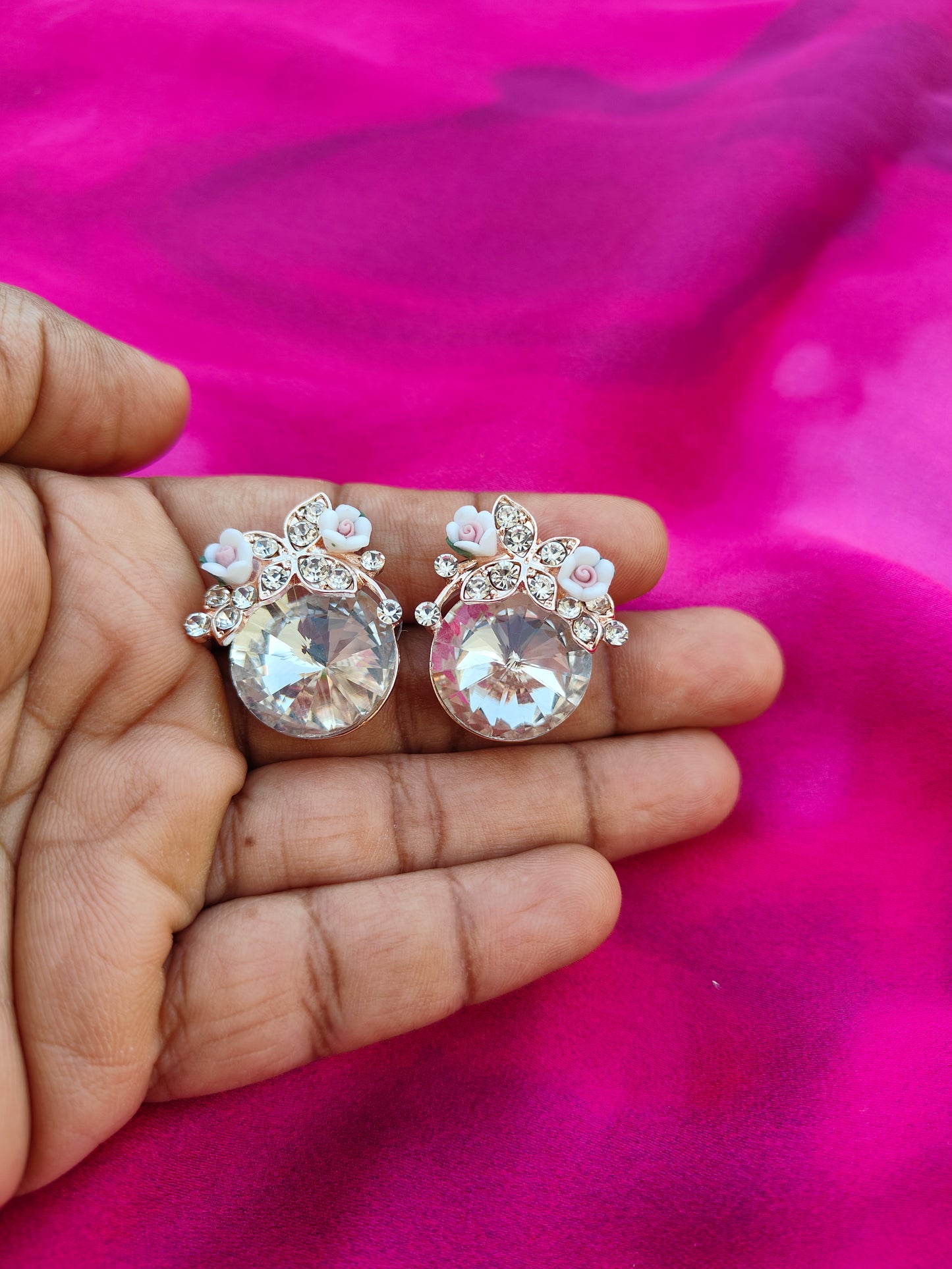 FROSTED GRACE EARRINGS
