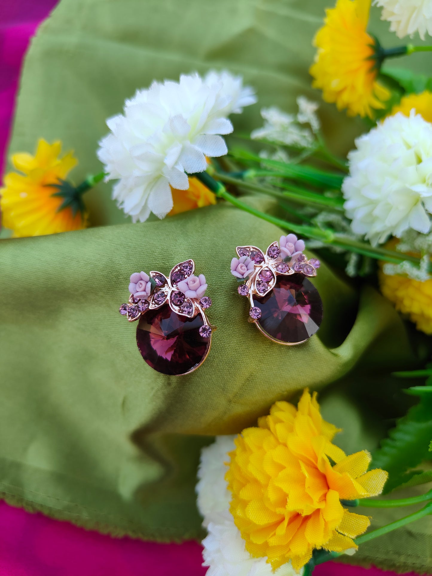BERRYWINE GLIMMER EARRINGS