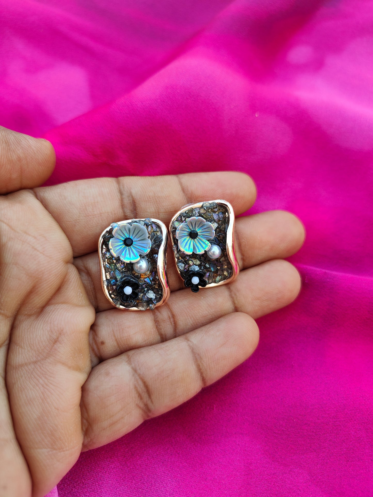 SILVER POND WHISPER EARRINGS