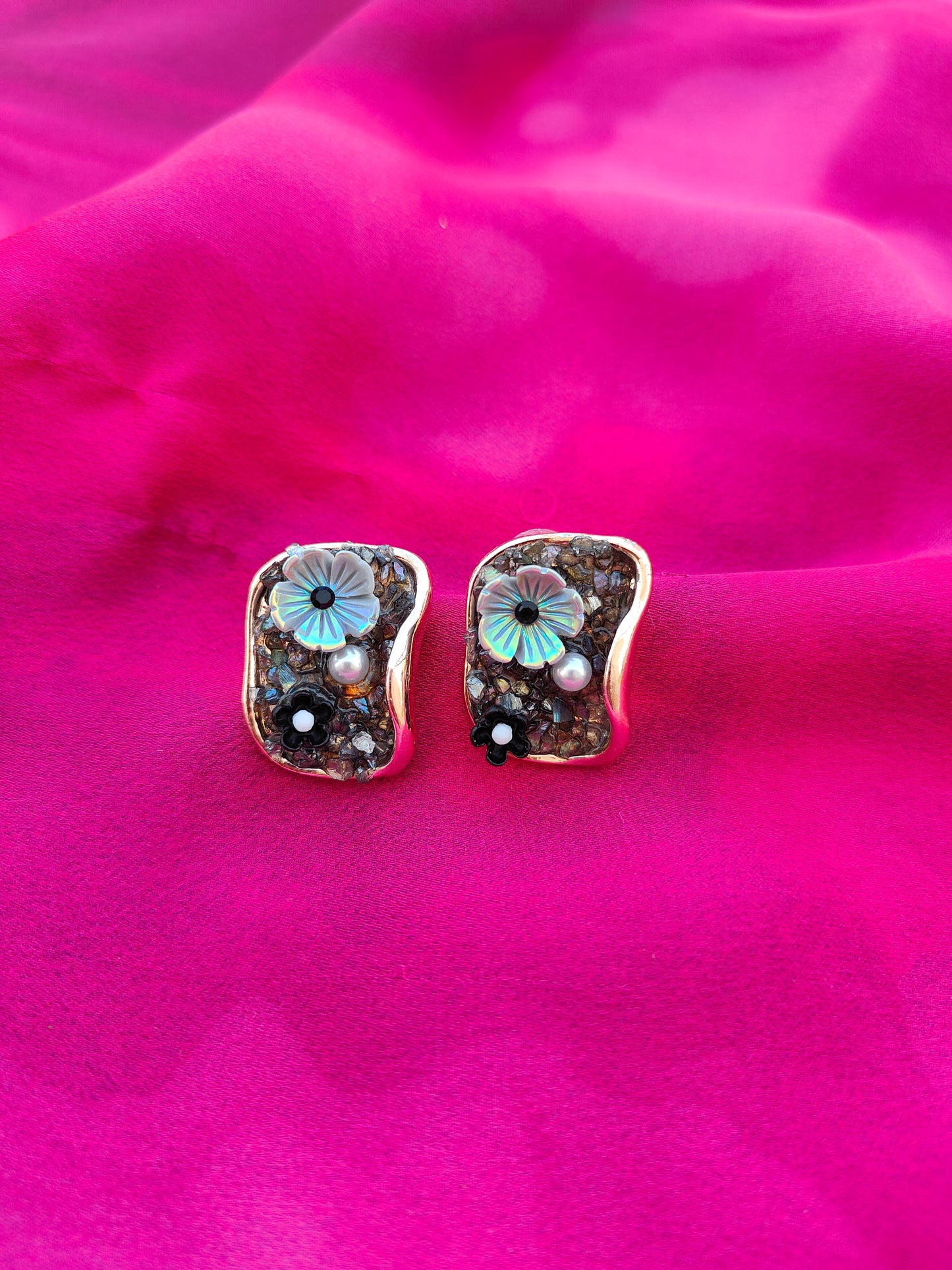 SILVER POND WHISPER EARRINGS