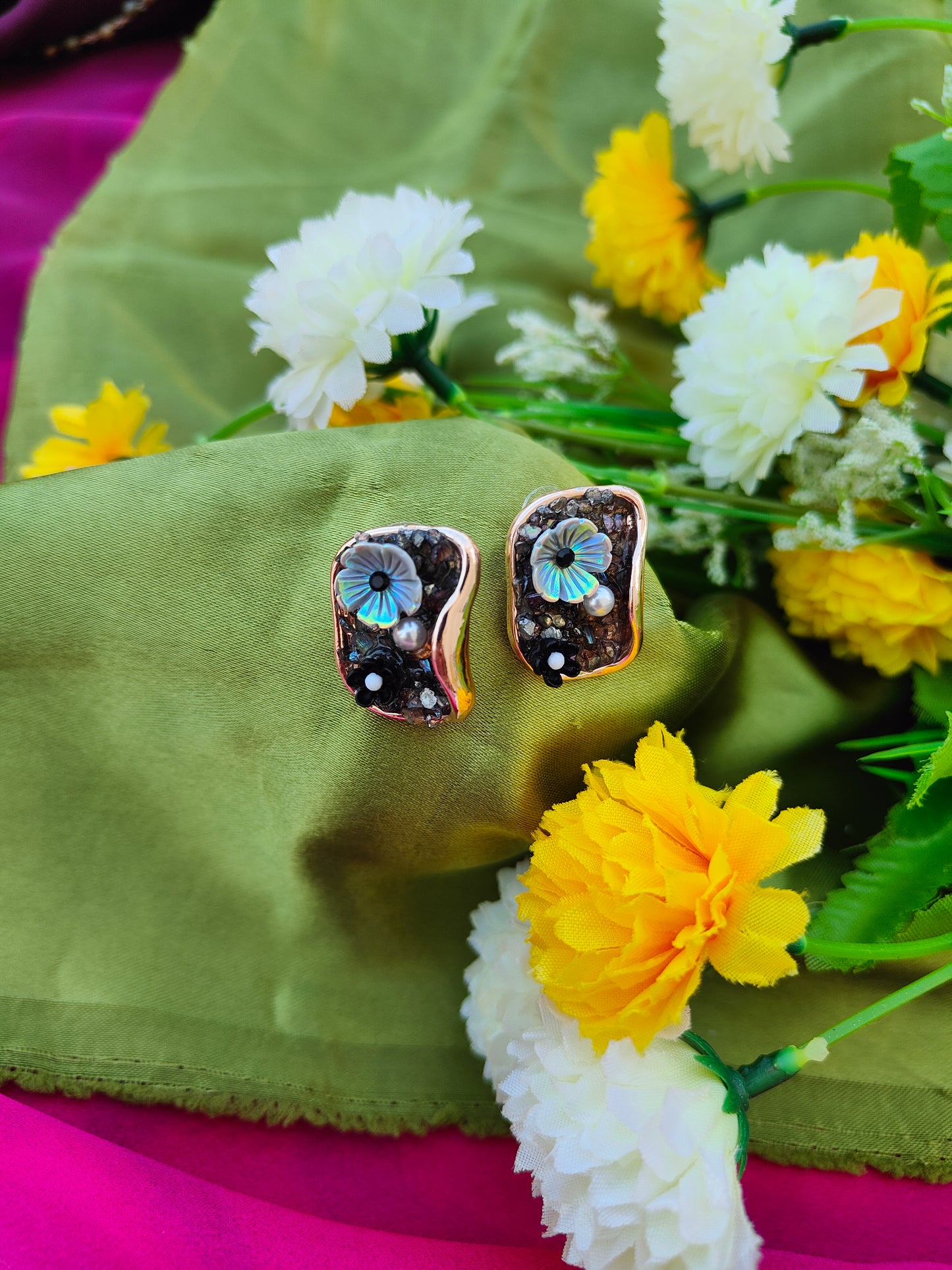 SILVER POND WHISPER EARRINGS