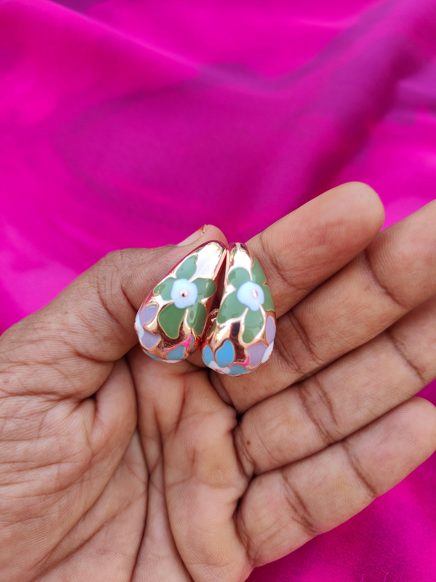 MYSTIC MEDOW DROPS EARRINGS