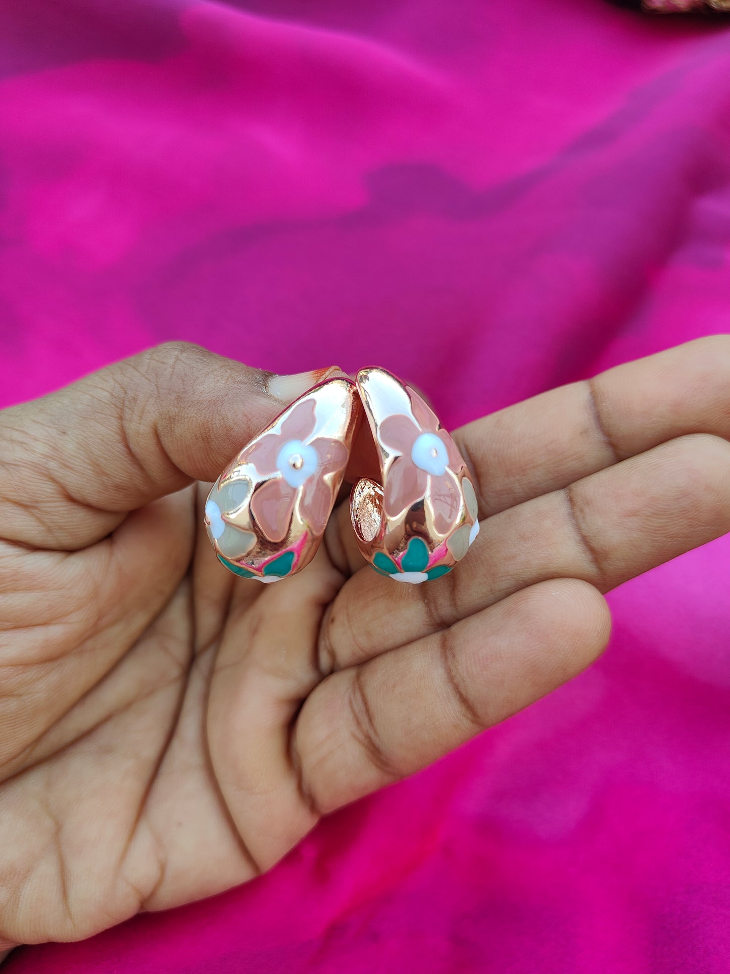 EARTH MIST PETALS EARRINGS