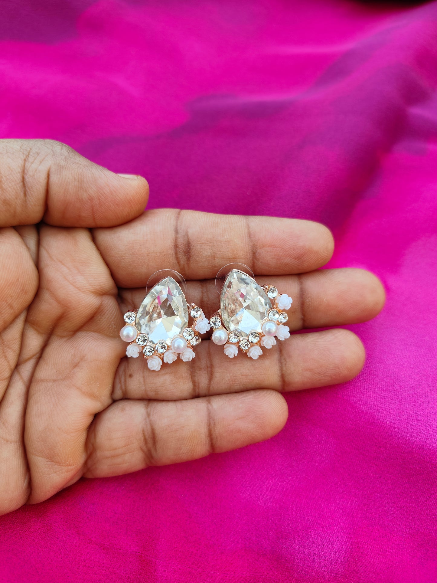 IVORY GARDEN LIGHT EARRINGS