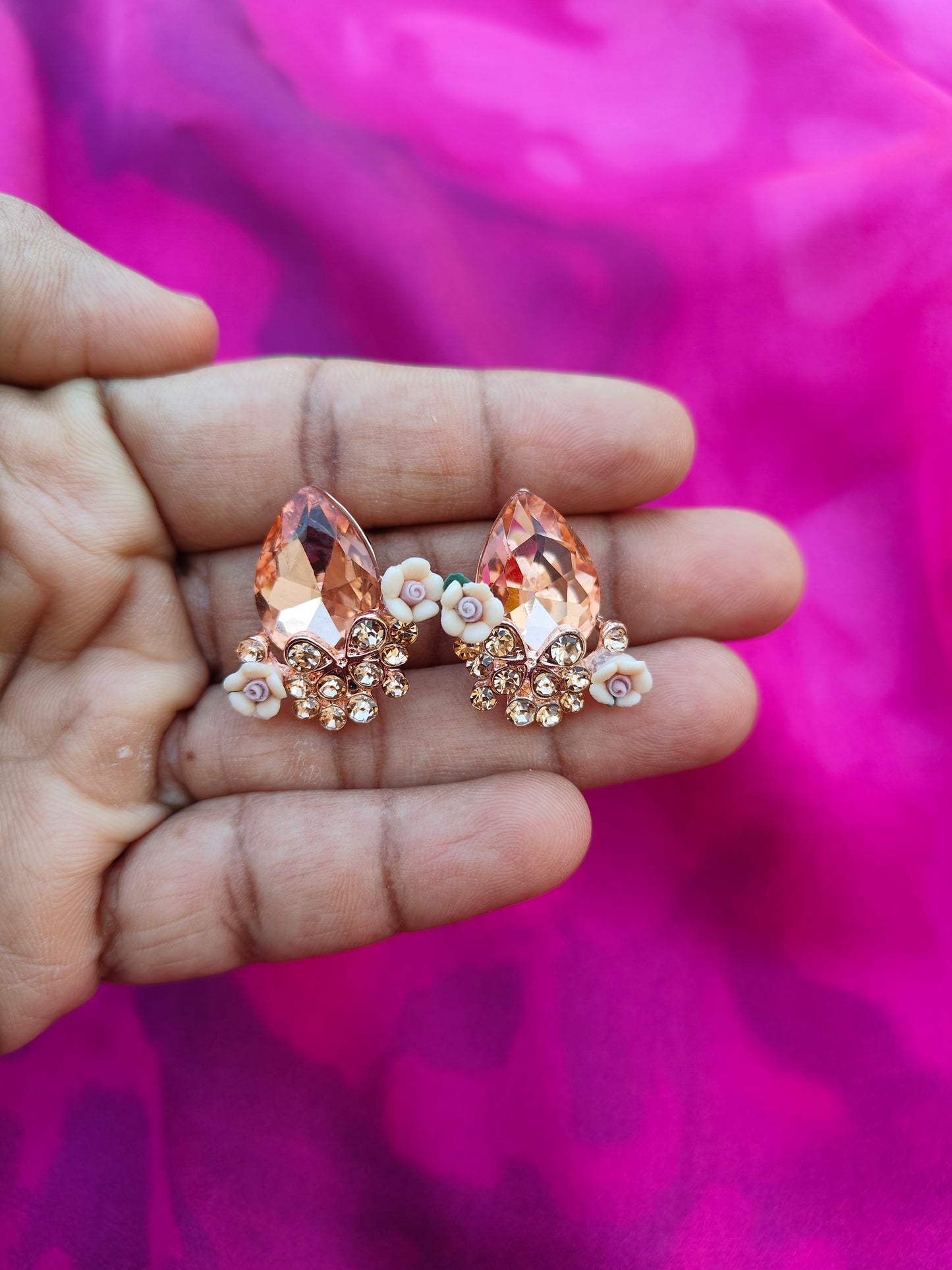 PETAL WHISPER EARRINGS