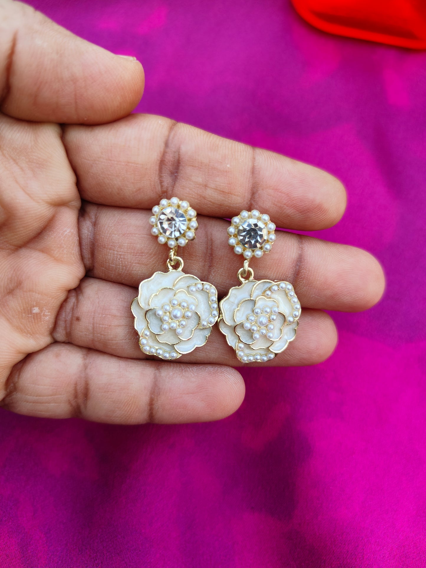 IVORY PETAL GLOW EARRINGS