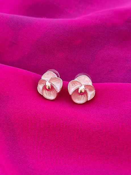BLOSSOM BITE EARRINGS