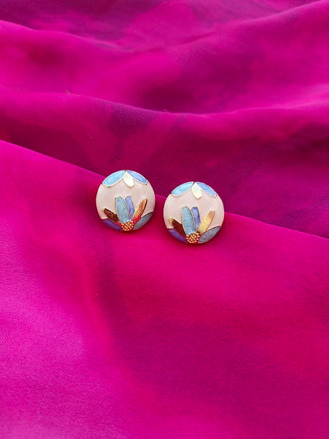 FLORAL STUD EARRINGS