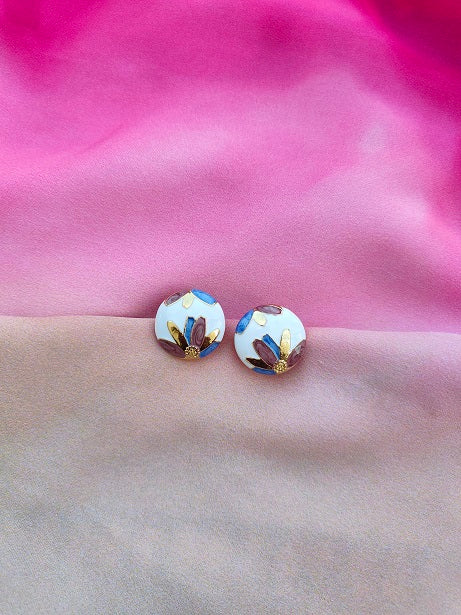 FLORAL STUD EARRINGS