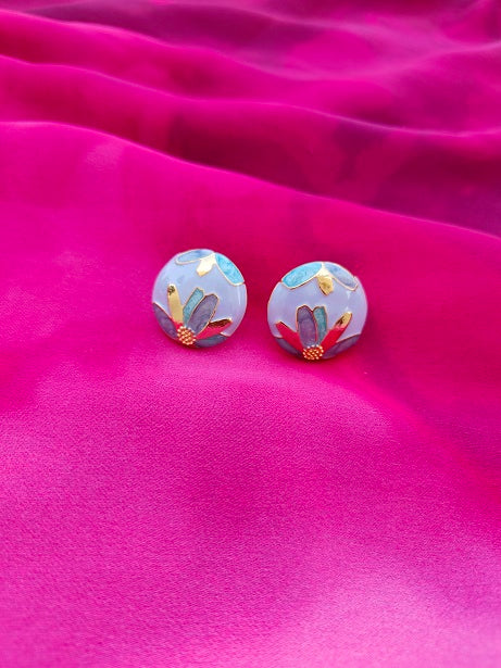 FLORAL STUD EARRINGS
