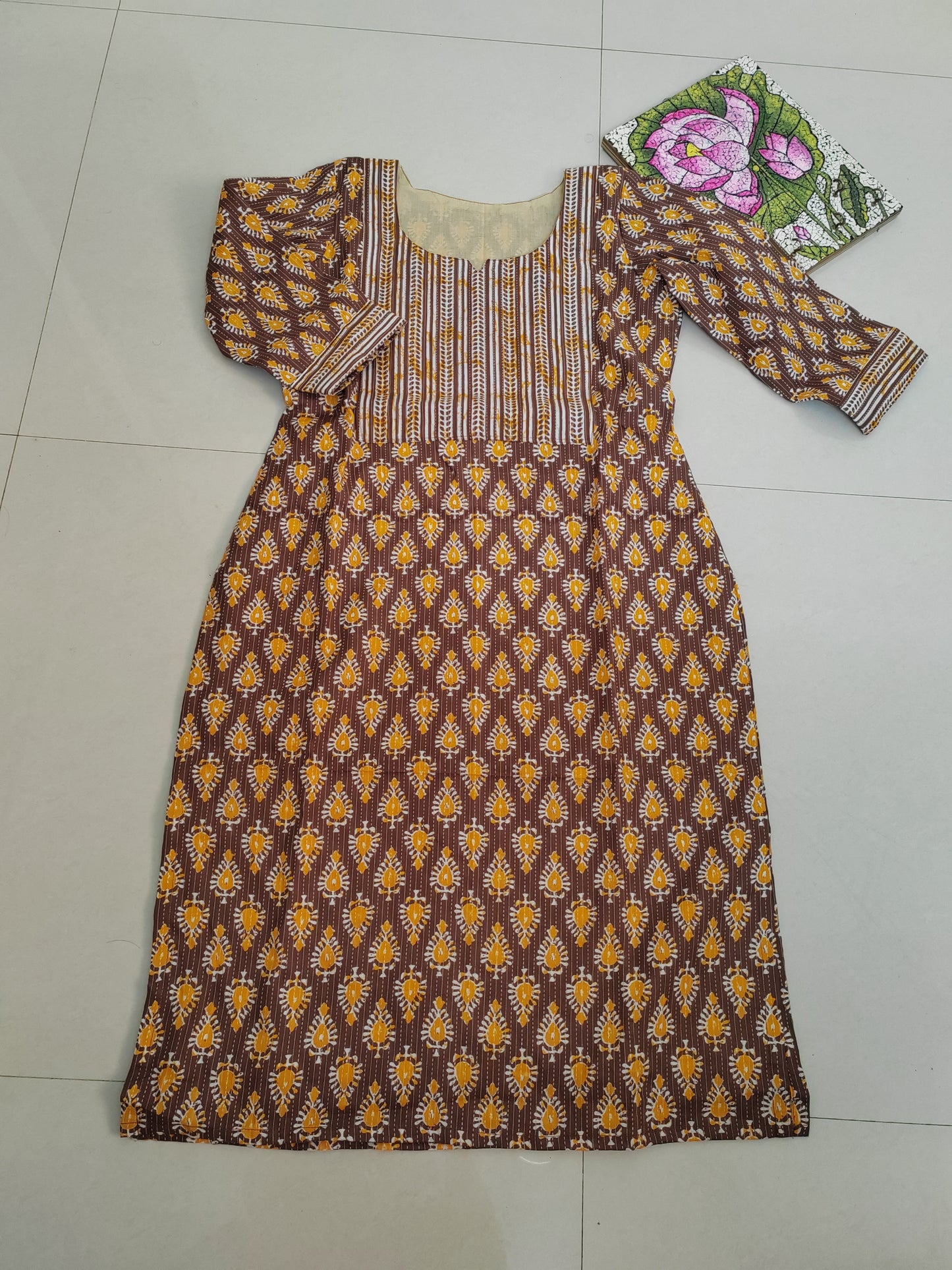 BROWN KANTHA COTTON KURTI SET