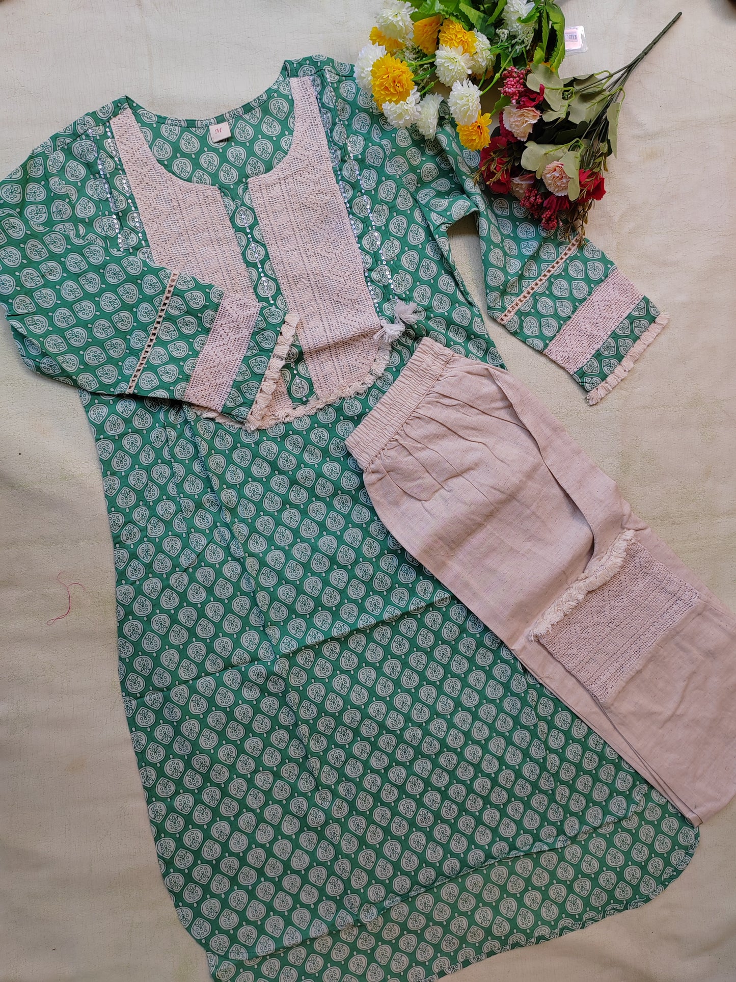 GREEN-WHITE KURTI SET