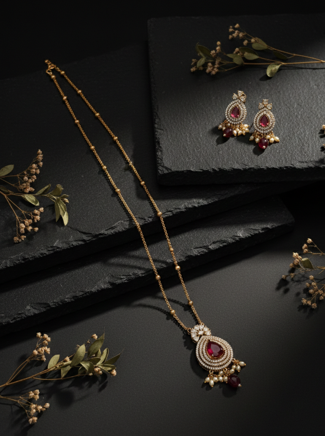 TEAR DROP KUNDAN NECKLACE