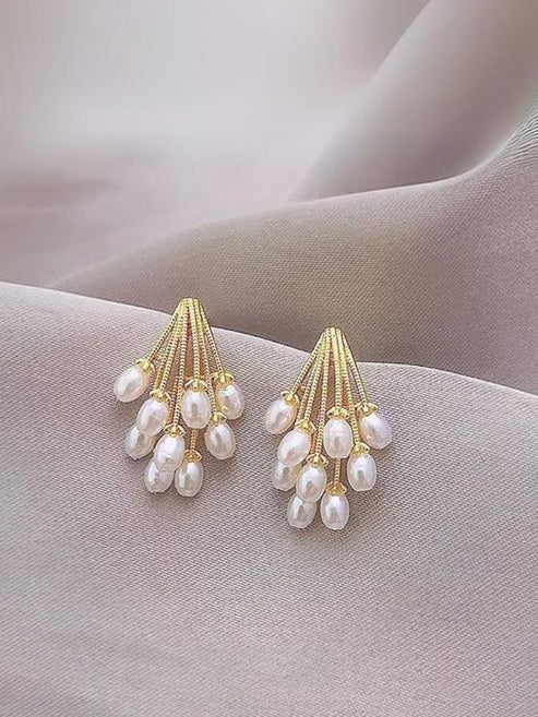 GRAPE PEARL EARRINGS