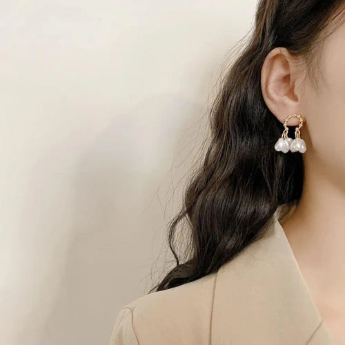 PEARL RAINDROP LOOPS EARRINGS