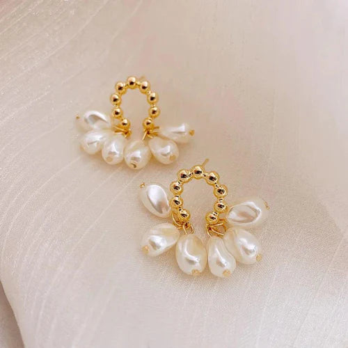 PEARL RAINDROP LOOPS EARRINGS