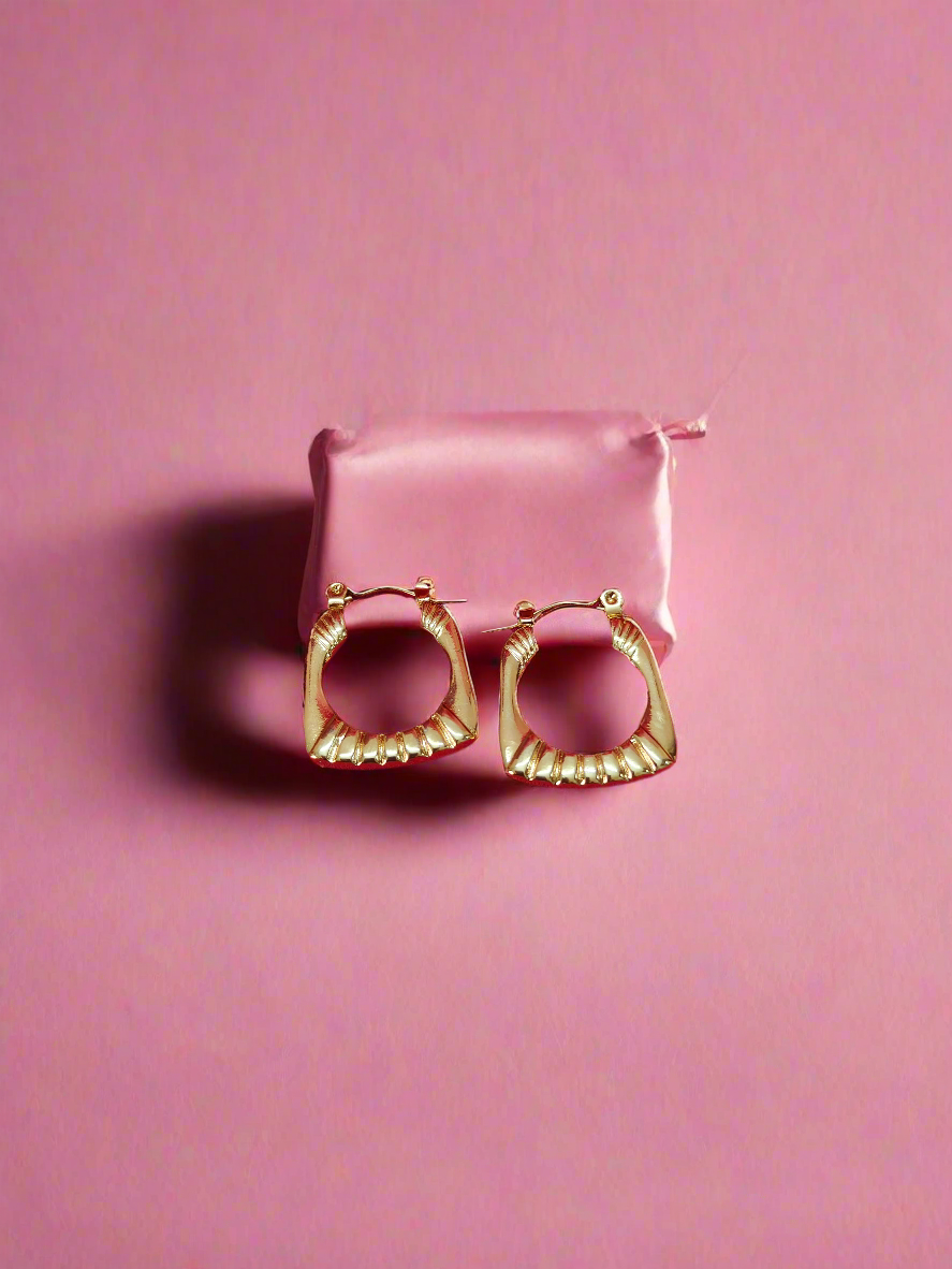 SQUARE LOOP EARRINGS