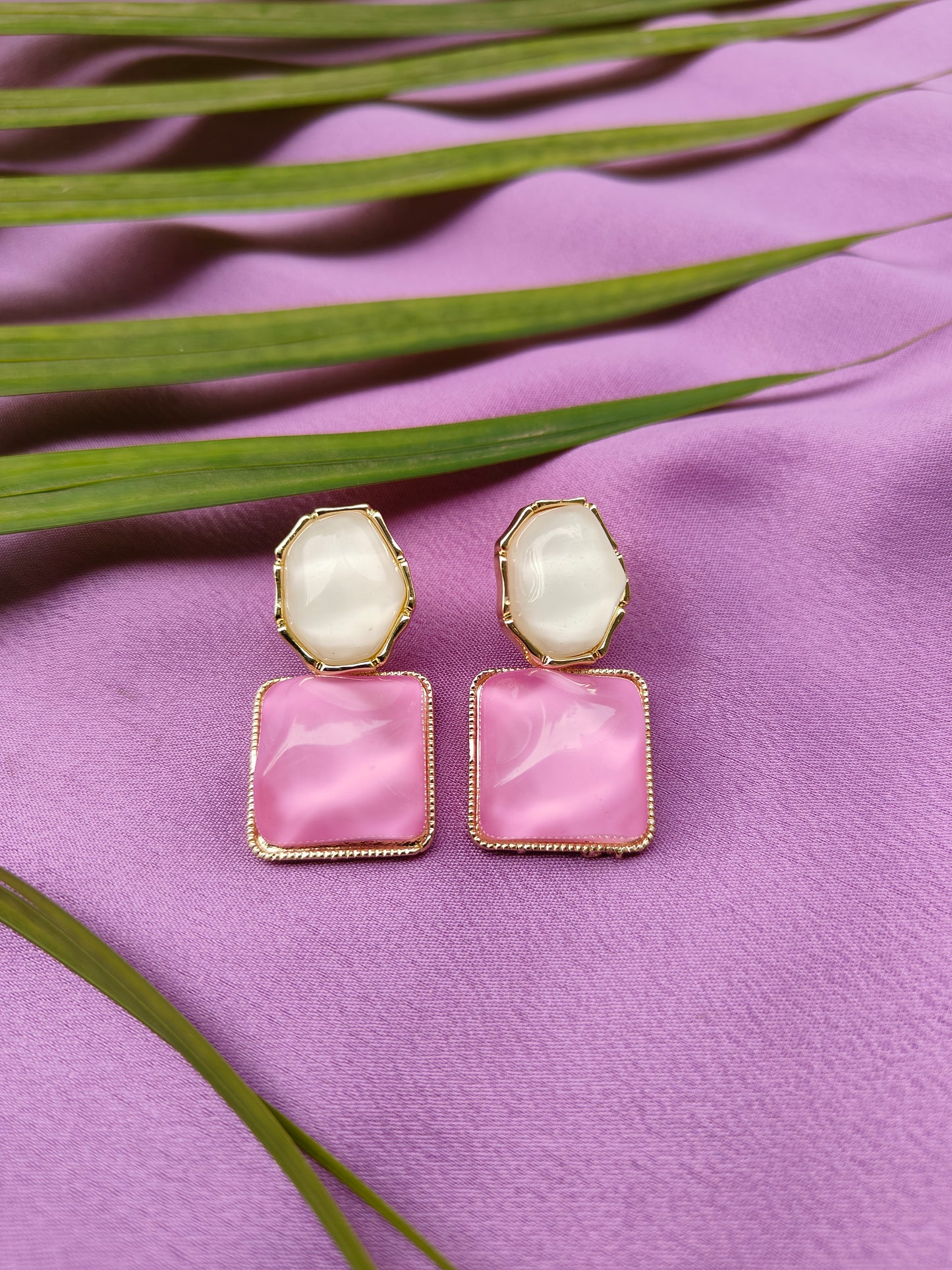 LAVENDAR CERAMIC EARRINGS