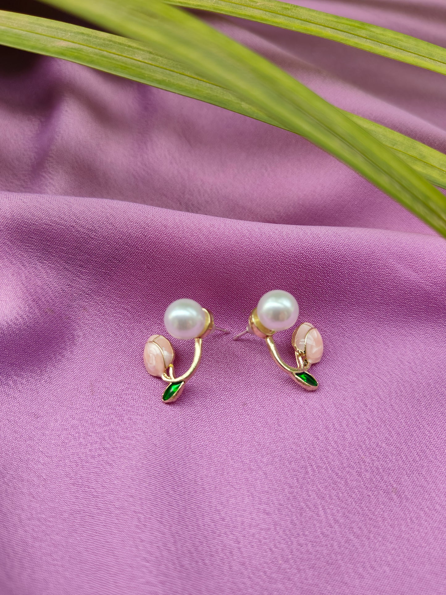 GLOW RIOT COMBO EARRINGS