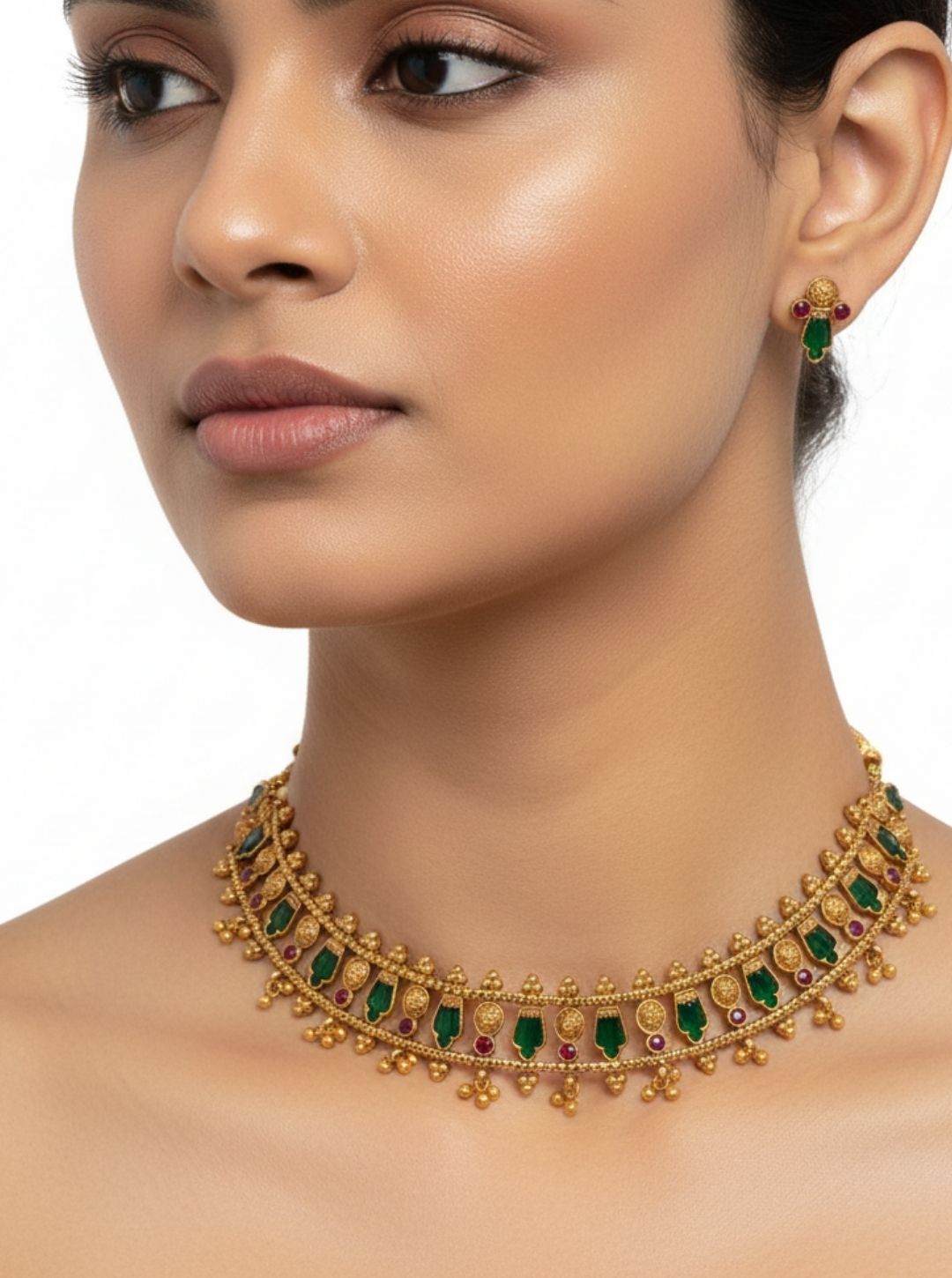 RIDHIMA CHOKER NECKLACE